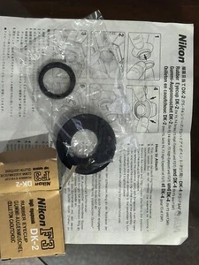 NIKON DK-2 Okular Gummi-Gummi-Eyecup + MR-3 Shutter Release - Bild 1 von 3