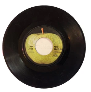 The Beatles Hey Jude 7" Vinyl Record 1968 Apple Records 2276 DUSTIES - Imagen 1 de 2