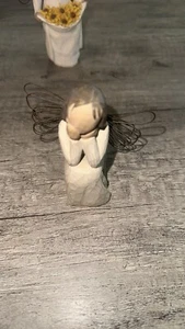 Demdaco Willow Tree Figurine Angel of Caring Susan Lordi Vintage 2001 - Picture 1 of 10