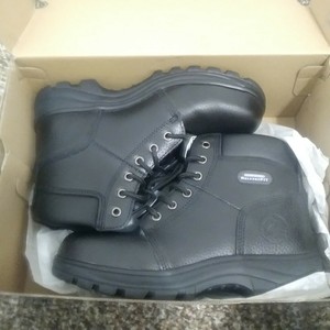 skechers women's safety toe shoes