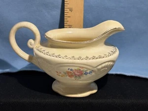 VINTAGE Homer Laughlin Creamer G44N8 - Picture 1 of 16