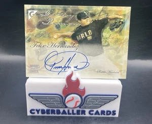 2005 topps Gallery penmanship Felix Hernandez auto on Card Mariners  - Picture 1 of 3