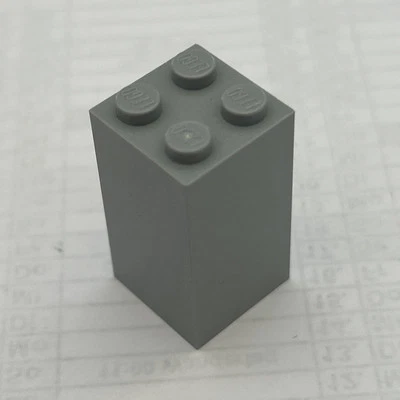 1x LEGO® 4211650 - 30145 - Stein 2 x 2 x 3 Hellgrau - Bild 1 von 2