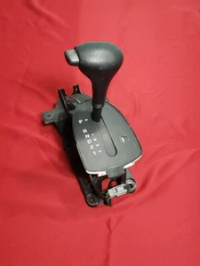 00-07 Ford Focus   Complete Gear Shifter Lever Handle Automatic OEM - Picture 1 of 8