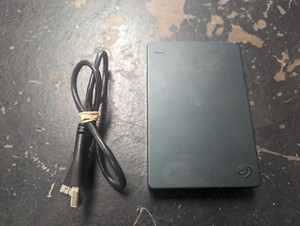 SEAGATE Backup Plus SRD00F1 4TB Portable Hard Drive - BLUE For PS4 GAME SYSTEM