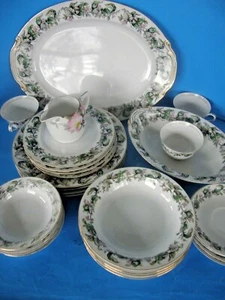VINTAGE KYOTO CHINA LOT MADE IN OCCUPIED JAPAN REGALIA DINNERWARE SET FOR 4 - Picture 1 of 11