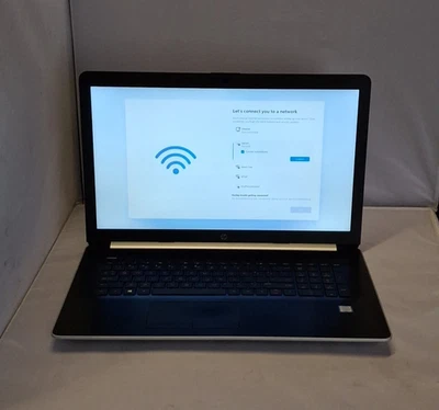 HP Laptop 17-by0061st , 1TB SSD, i3-8130U, 2.10GHz, 8GB RAM, WIN 11 - Image 1 of 4