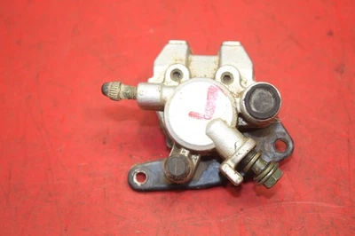  2006 YAMAHA BRUIN 350 LEFT FRONT BRAKE CALIPER 3GD-2580T-01-00 - Image 1 of 4