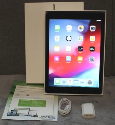 Apple iPad Air (1.Gen) Wi-Fi 128GB, 9,7" + i-FlashDevice HD 64GB in OVP! - Bild 1 von 4