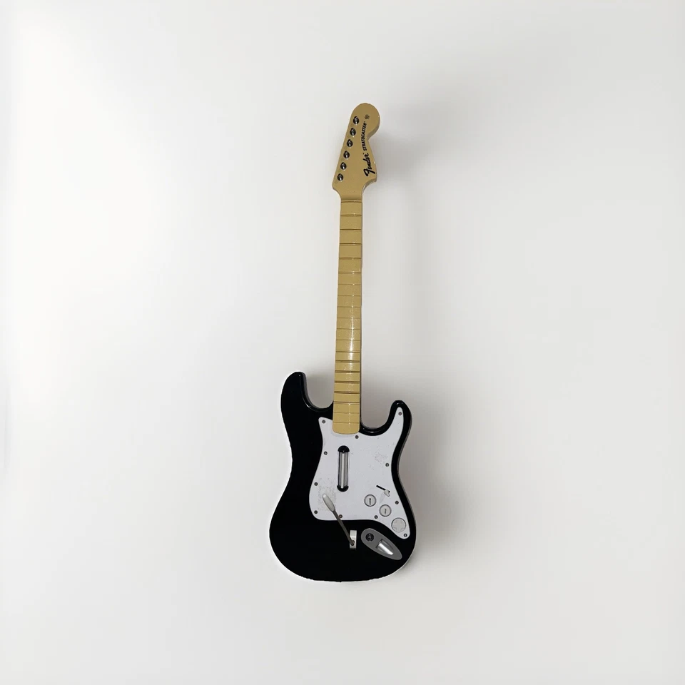 Rock Band Guitar PS2 PS3 Fender Stratocaster Wireless 822151 No Dongle Black - Image 1 of 4