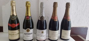 champagne x 2 louis roederer pol roger , taittinger , perrier jouet 5 bottle - Foto 1 di 24