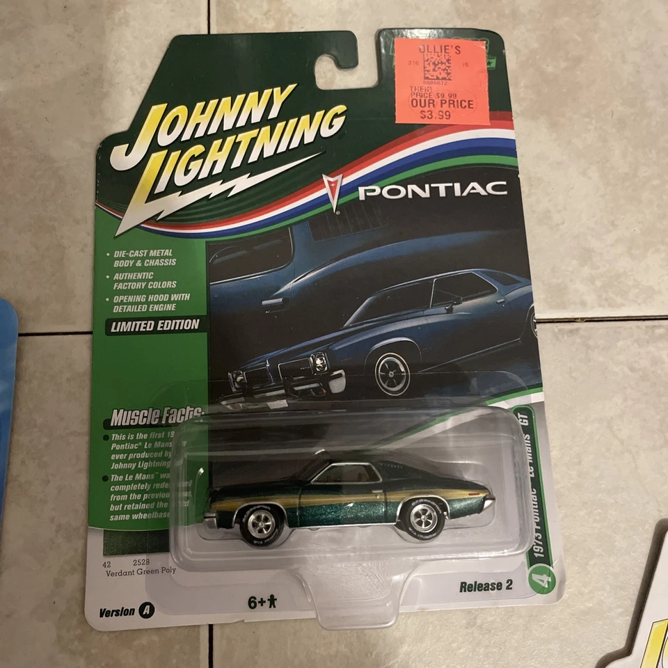 1973 Pontiac Le Mans GT by Johnny Lightning 1:64 scale model rel 2A#4 green - Image 1 of 1