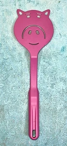 Pampered Chef Pig Spatula Pink Disney Pixar Toy Story 4 Hamm Pancake NWOP - Picture 1 of 10
