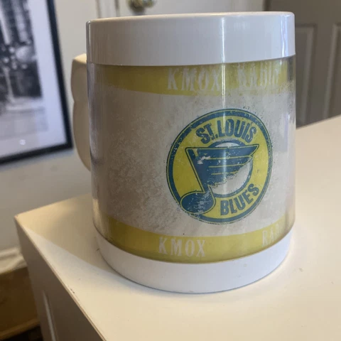 Vintage St. Louis Blues Busch Beer SGA Thermo-Serv-Plastic Cup/Mug KMOX Radio Cover