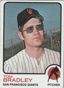 FREE SHIPPING-VG TO GOOD-1973 Topps #336 San Francisco Giants Tom Bradley 