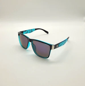 QSilver Sunglasses Eyewear w/ UV Protection Blue Frame - NEW! - Picture 1 of 3