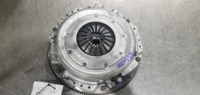 1965 CHEVY CORVETTE C2 327 300HP MT FLYWHEEL WITH PRESSURE PLATE AND CLUTCH DISC - Image 1 of 4
