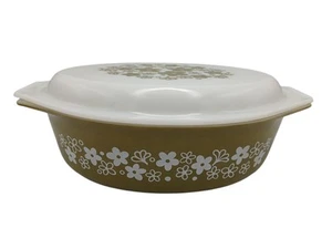 Vintage Pyrex Oval Casserole & Lid #045 2.5 Qt Crazy Daisy Spring Blossom Green - Picture 1 of 7