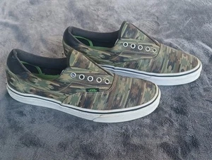 Vans Off The Wall - US Men's 9.5 - Camo Pattern / Laced Shoes (Auth Shoe) - Picture 1 of 11