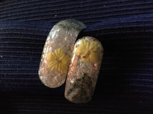 1950s lucite clamper cuff - Picture 1 of 4
