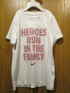 Nike Boy's Youth Dri Fit Heroes Run In The Family White T-Shirt Size 7 - Picture 1 of 6