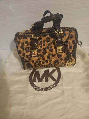 Bolso de Mano Michael Kors Piel de Becerro Estampado Guepardo Leopardo AV106 Foto 1 de 4