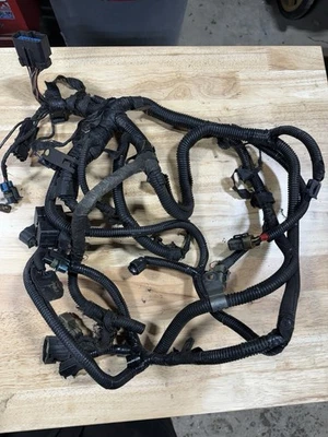 Dodge Ram 2500 3500 Cummins 2004-2005 5,9 L arnés de cableado del motor OEM delantero Foto 1 de 4