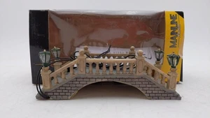 K-Line K43019 beleuchtete Fußgängerbrücke OVP/Box - Bild 1 von 3