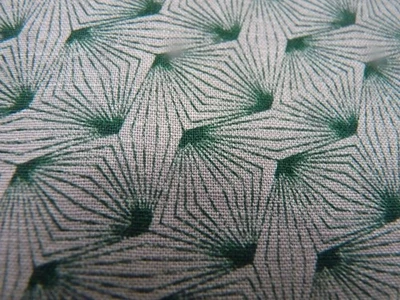 Telas de moda Jinny Beyer Mr. RJR algodón geométrico verde sobre beige 1 yarda + 10" Foto 1 de 3