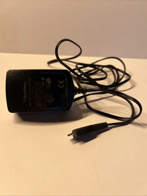 Genuine BlackBerry Micro-USB Mains Wall Travel Charger Model PSM04R-050CHW1(M) - Image 1 of 4