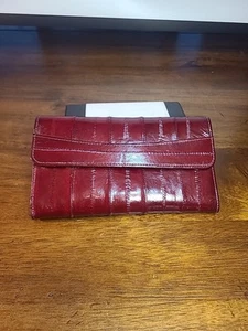 Cartera De Colección Borgoña Piel EEL Cuero Larga Delgada Doble Plegable Excelente Estado - Imagen 1 de 14