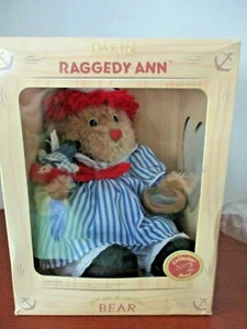 DAKIN 2002 ~ OSO DE PELUCHE RAGGEDY ANN con alfileres ANN & ANDY ~ NUEVO EN CAJA - Imagen 1 de 7