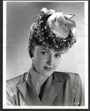 BEAUTY MARTHA VICKERS ACTRESS VINTAGE 1945 ORIGINAL PHOTO
