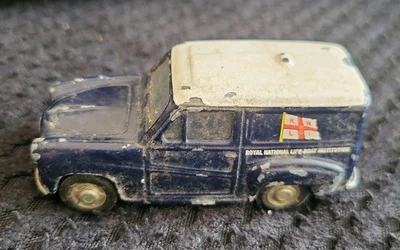 Lledo days gone A35 Van promotional model - RNLI - Image 1 of 4