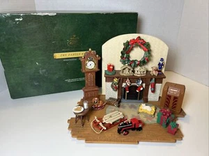 2002 Hallmark Keepsake Ornament The Family Room Santa’s Big Night Christmas  - Picture 1 of 11