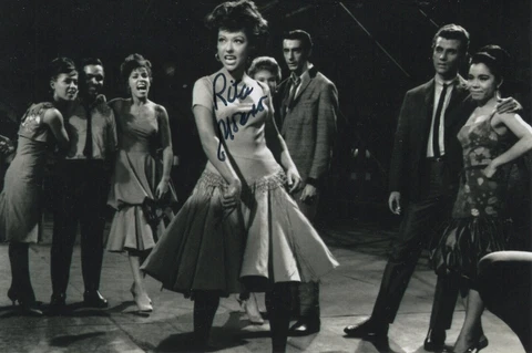 Rita Moreno Signed 4x6 Photo COA Cover