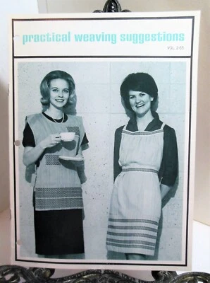 Delantales tejidos a mano patrones tejidos diseños SUGERENCIAS PRÁCTICAS DE TEJIDO 1965 Lirio Foto 1 de 3