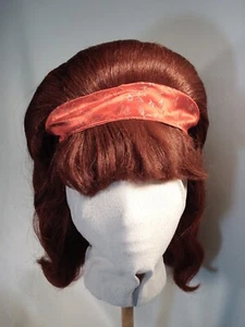1960's beehive Bandstand character wig - Picture 1 of 2