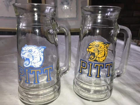 2 FISHER PEANUTS Pitt Panthers 18oz BEER MUG Stein UNIVERITY of PITTSBURGH Logo Cover