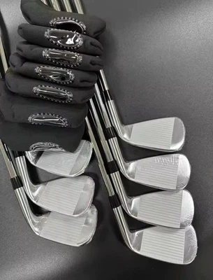 Juego de hierros de golf izquierdo 2024 nuevos plateados P 790 con eje y agarre P790 Foto 1 de 4