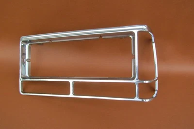 Bisel de faros laterales para conductor Cadillac Seville 1980-1985 NOS GM LH # 1628783 Foto 1 de 4