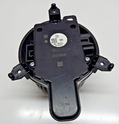 GENUINE 2020-ON TOYOTA YARIS 1.5 HYBRID HEATER BLOWER MOTOR CZ116360-6052 - Image 1 of 4