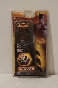 Batman Begins 2005 Power Action Gloves w/ Motion Sensor New In Pack - Picture 1 of 11