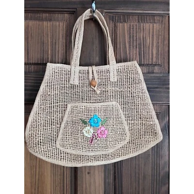 复古编织草编托特包钱包花卉贴花木制纽扣闭合 — 第 1/4 张图片