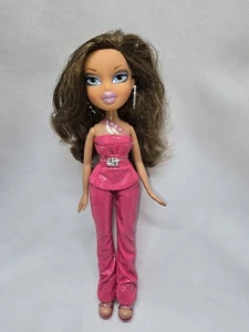 Bratz Magic Fashion Nails Yasmin Vintage MGA Doll Brown Hair 2008 - Bild 1 von 10