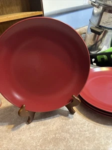 10 Strawberry Street Solid Red 10.5” Dinner Plate Set of Four - Picture 1 of 3