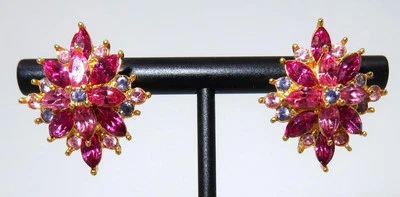 Pendientes JOAN RIVERS Tono Dorado con Racimo Rosa Starburst Poste, 1" Foto 1 de 4