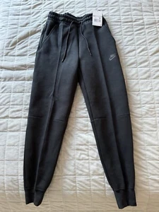 Nike Tech Fleece Joggers Donna Mid-Rise Nero FB8330-010 Xsmall Nuovo con etichette - Foto 1 di 3
