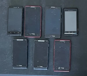 As-is Lot of Motorola Smartphones Verizon XT912 + More - Picture 1 of 2