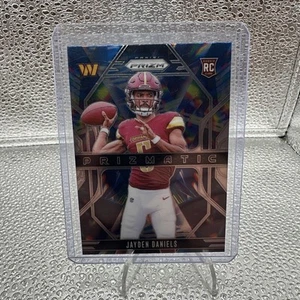 2024 Panini Prizm - Prizmatic Jayden Daniels #3 (RC) - Picture 1 of 2